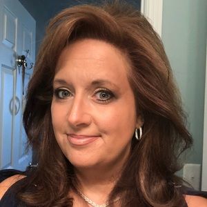 Meet your Posher, Sherry